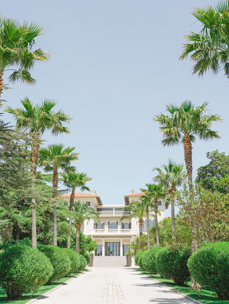 l'entrée du domaine louise